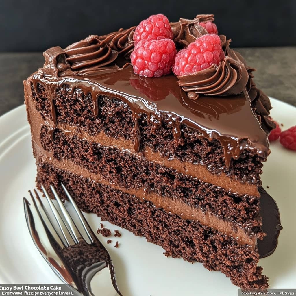"Easy One-Bowl Chocolate Cake Recipe Everyone Loves"