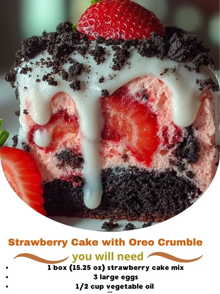 Strawberry Cake with Oreo Crumble: A Dessert That Dreams Are Made Of