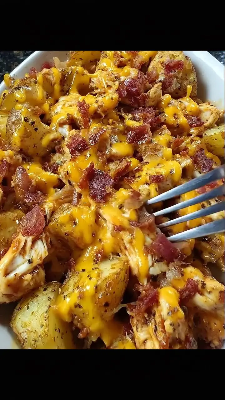 CHEESY BBQ CHICKEN POTATOES