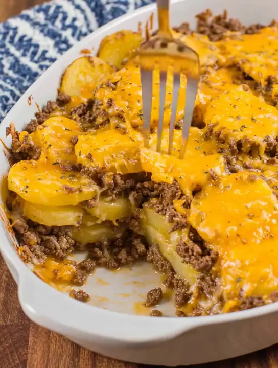 Ground Beef and Potato Casserole