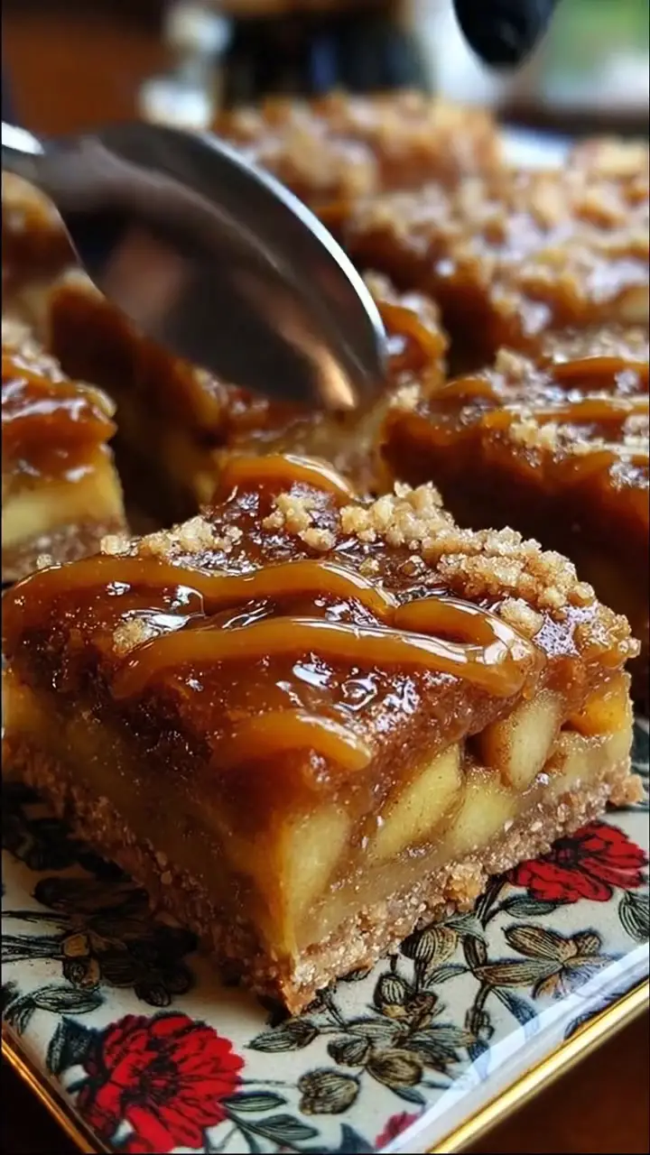 Salted Caramel Apple Pie Bars