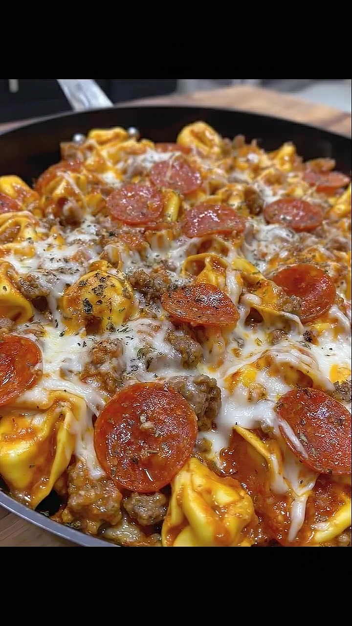 Cheesy Pizza Tortellini Dinner